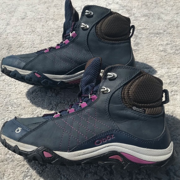 Oboz Shoes Oboz Sapphire Mid Bdry Hiking Boots Blue Lavender Womens